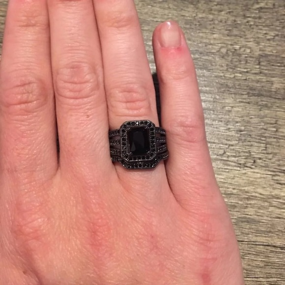 Black Emerald Cut Halo Puzzle Wedding Ring Set - Picture 4 of 7